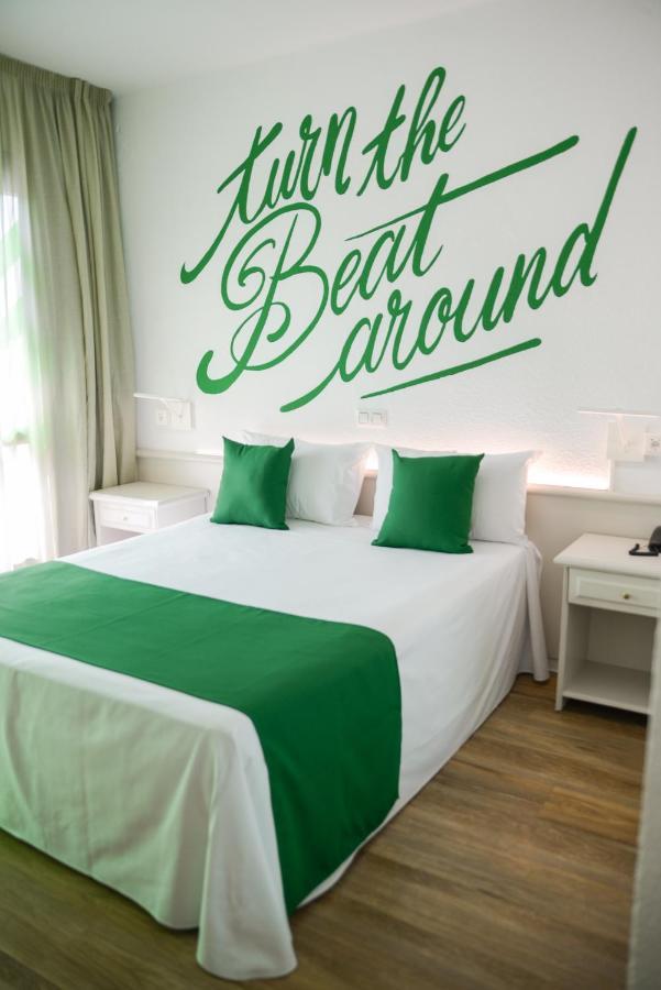 Lloret Vibe Affiliated By Fergus (adults Only) 4* Lloret de Mar